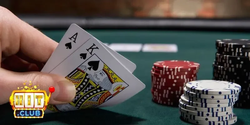 Game chơi bài 4 người là gì?